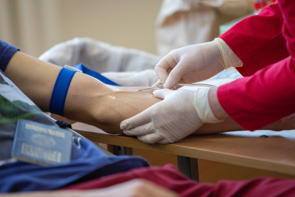Contoh Karangan Kepentingan dan Usaha Galakkan Masyarakat untuk Menderma Darah 3