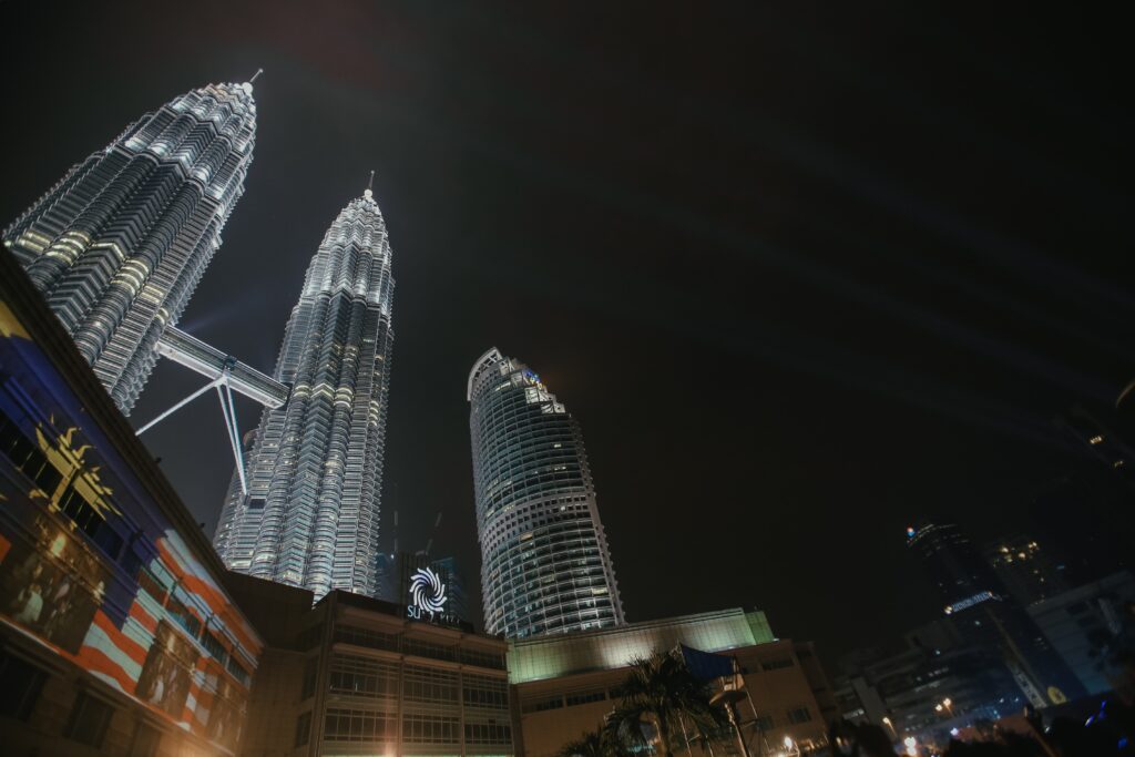 Contoh Karangan Usaha Meningkatkan Industri Pelancongan Di Malaysia 3
